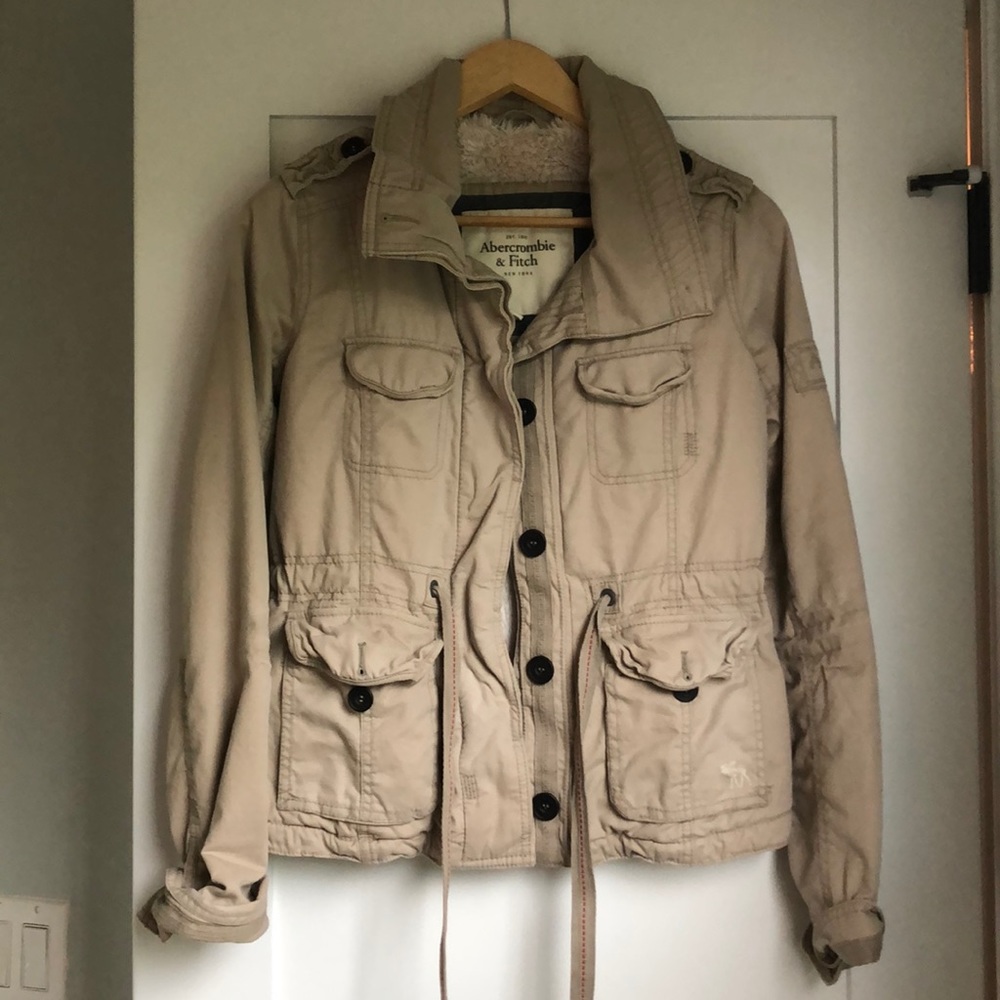 Abercrombie and Fitch cargo for lined jacket